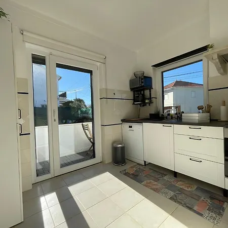 Cantinho Da Baleia Apartment *